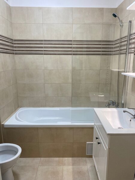 Militari ap 2 cam 54mp Plaza Residence Faza 4, garaj subsol, boxa